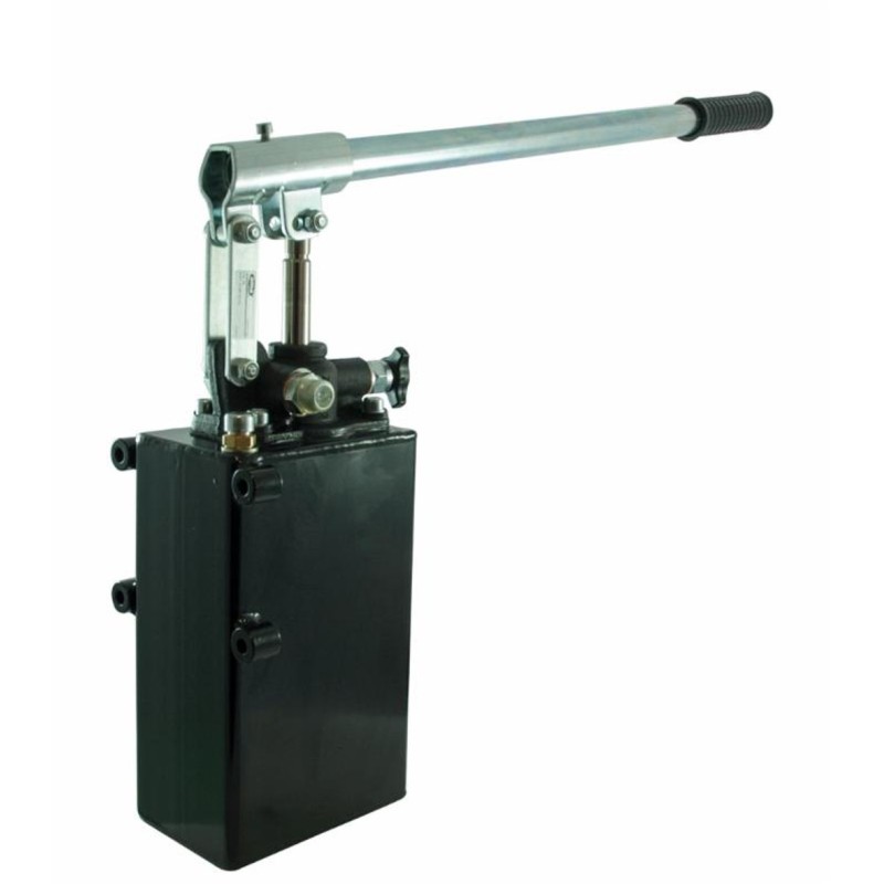 Pompa a mano semplice effetto 25cc con serbatoio 7L: compra online su NonSoloAgricoltura.it Pompa a mano semplice effetto 25cc con serbatoio 7L: compra online su NonSoloAgricoltura.it